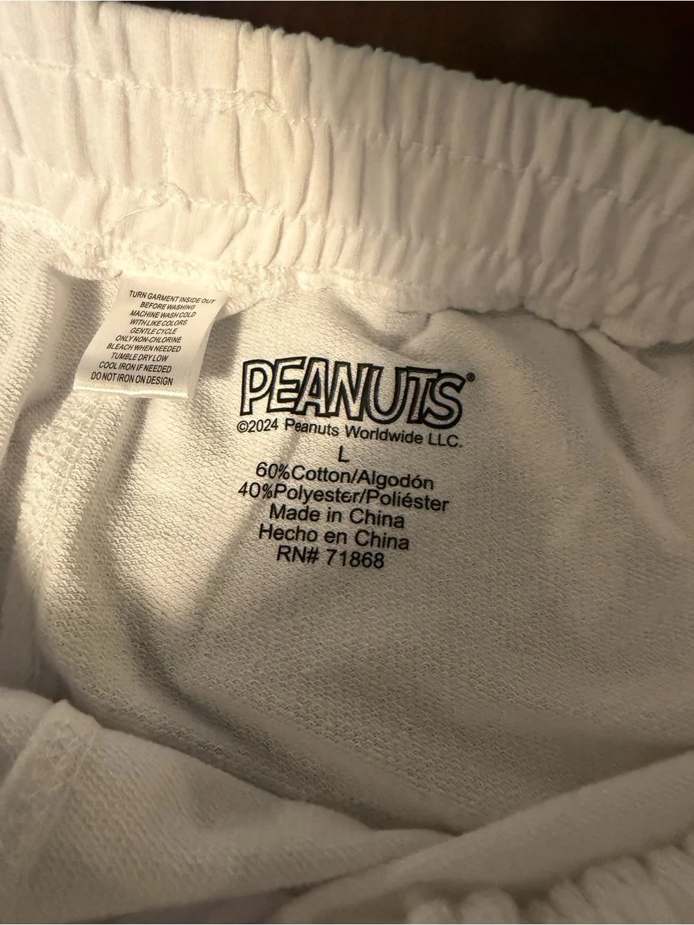 Junior’s White Snoopy Shorts NWOT